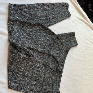 Women's Black and White Leggings